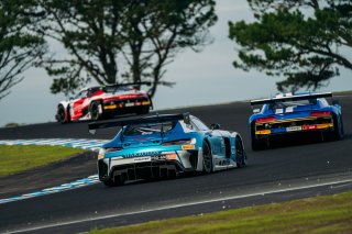 #5 - Dutton Garage - George Nakas - Ben Stack - Audi R8 LMS GT3 Evo 2 l &copy; Race Project l Daniel Kalisz | GT World Challenge Australia