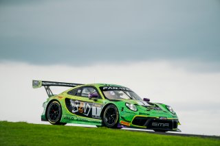 #1 - EMA Motorsport - Yasser Shahin - Garnet Patterson - Porsche 911 GT3 R Type 991.2 l &copy; Race Project l Daniel Kalisz | GT World Challenge Australia