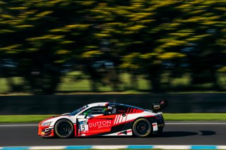 #5 - Dutton Garage - George Nakas - Ben Stack - Audi R8 LMS GT3 Evo 2 l &copy; Race Project l Daniel Kalisz | GT World Challenge Australia
