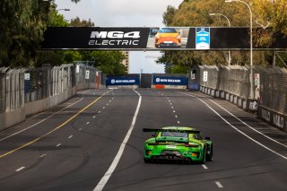 #1 - EMA Motorsport - Yasser Shahin - Matt Campbell - Porsche 911 GT3 R Type-991.2 l © Race Project l Daniel Kalisz | GT World Challenge Australia