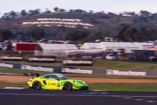 #911 - Manthey EMA Motorsport - Matt Campbell - Laurens Vanthoor - Ayhancan Güven - Porsche 911 GT3R Type-991.2 l © SRO GruppeC GmbH l Tim Upietz | GT World Challenge Australia