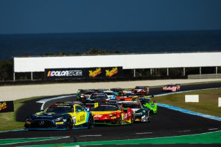 55 - Geyer Valmont Racing/Tigani Motorsport - George King - Sergio Pires - Mercedes-AMG GT3 EVO l © Race Project l Daniel Kalisz | GT World Challenge Australia