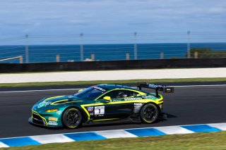 1 - Volante Rosso Motorsport - Declan Fraser - Liam Talbot - Aston Martin Vantage AMR GT3 l © Race Project l Daniel Kalisz | GT World Challenge Australia