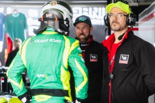 #1 - Volante Rosso Motorsport - Declan Fraser - Liam Talbot - Aston Martin Vantage AMR GT3 l &copy; Race Project l Daniel Kalisz | GT World Challenge Australia