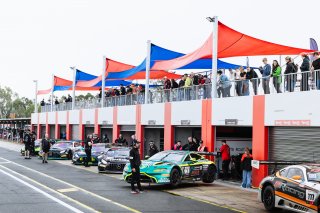 #1 - Volante Rosso Motorsport - Declan Fraser - Liam Talbot - Aston Martin Vantage AMR GT3 l &copy; Race Project l Daniel Kalisz | GT World Challenge Australia