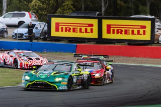 #1 - Volante Rosso Motorsport - Declan Fraser - Liam Talbot - Aston Martin Vantage AMR GT3 l &copy; Race Project l Daniel Kalisz | GT World Challenge Australia