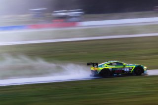 #1 - Volante Rosso Motorsport - Declan Fraser - Liam Talbot - Aston Martin Vantage AMR GT3 l &copy; Race Project l Daniel Kalisz | GT World Challenge Australia