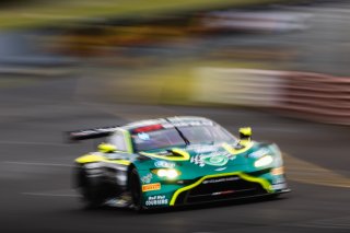 #1 &ndash; Shannons Volante Rosso Motorsport &ndash; Jamie Day / Liam Talbot &ndash; Aston Martin Vantage AMR GT3 | &copy; Race Project | Daniel Kalisz | Daniel Kalisz