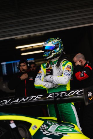 #1 &ndash; Shannons Volante Rosso Motorsport &ndash; Jamie Day &ndash; Aston Martin Vantage AMR GT3 | &copy; Race Project | Daniel Kalisz | Daniel Kalisz