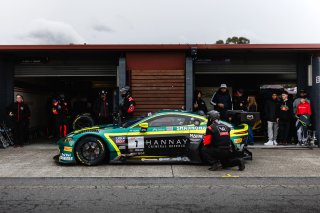 #1 &ndash; Shannons Volante Rosso Motorsport &ndash; Jamie Day / Liam Talbot &ndash; Aston Martin Vantage AMR GT3 | &copy; Race Project | Daniel Kalisz | Daniel Kalisz