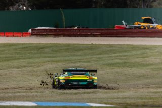 #1 &ndash; Shannons Volante Rosso Motorsport &ndash; Jamie Day / Liam Talbot &ndash; Aston Martin Vantage AMR GT3 | &copy; Race Project | Daniel Kalisz | Daniel Kalisz