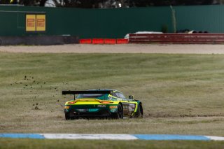 #1 &ndash; Shannons Volante Rosso Motorsport &ndash; Jamie Day / Liam Talbot &ndash; Aston Martin Vantage AMR GT3 | &copy; Race Project | Daniel Kalisz | Daniel Kalisz