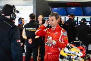 #24 &ndash; KFC/Team MPC &ndash; Matthew Stoupas &ndash; Audi R8 LMS EVO I | &copy; Race Project | Daniel Kalisz | Daniel Kalisz