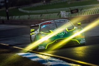 #1 &ndash; Shannons Volante Rosso Motorsport &ndash; Jamie Day / Liam Talbot &ndash; Aston Martin Vantage AMR GT3 | &copy; Race Project | Daniel Kalisz | Daniel Kalisz