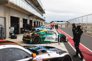 #888 – Kelso Electrical/Team MPC – Broc Feeney / Brad Schumacher – Audi R8 LMS EVO II | © Race Project | Daniel Kalisz | Daniel Kalisz