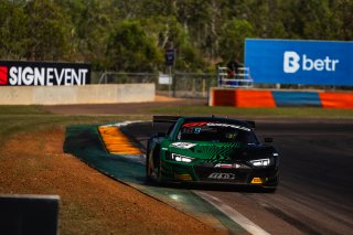 #2 - Team MPC - Valentino Astuti - Darren Currie - Audi R8 LMS EVO II l &copy; Jack Martin Photography | &copy; Jack Martin Photography