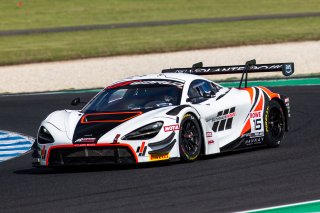 15 - Volante Rosso Motorsport - Josh Hunt - Geoff Emery - McLaren 720S GT3 Evo | Jack Martin Photography