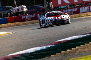 #24 - KFC Team MPC - Paul Stokell - Gary Higgon - Audi R8 LMS EVO II l &copy; Jack Martin Photography | &copy; Jack Martin Photography