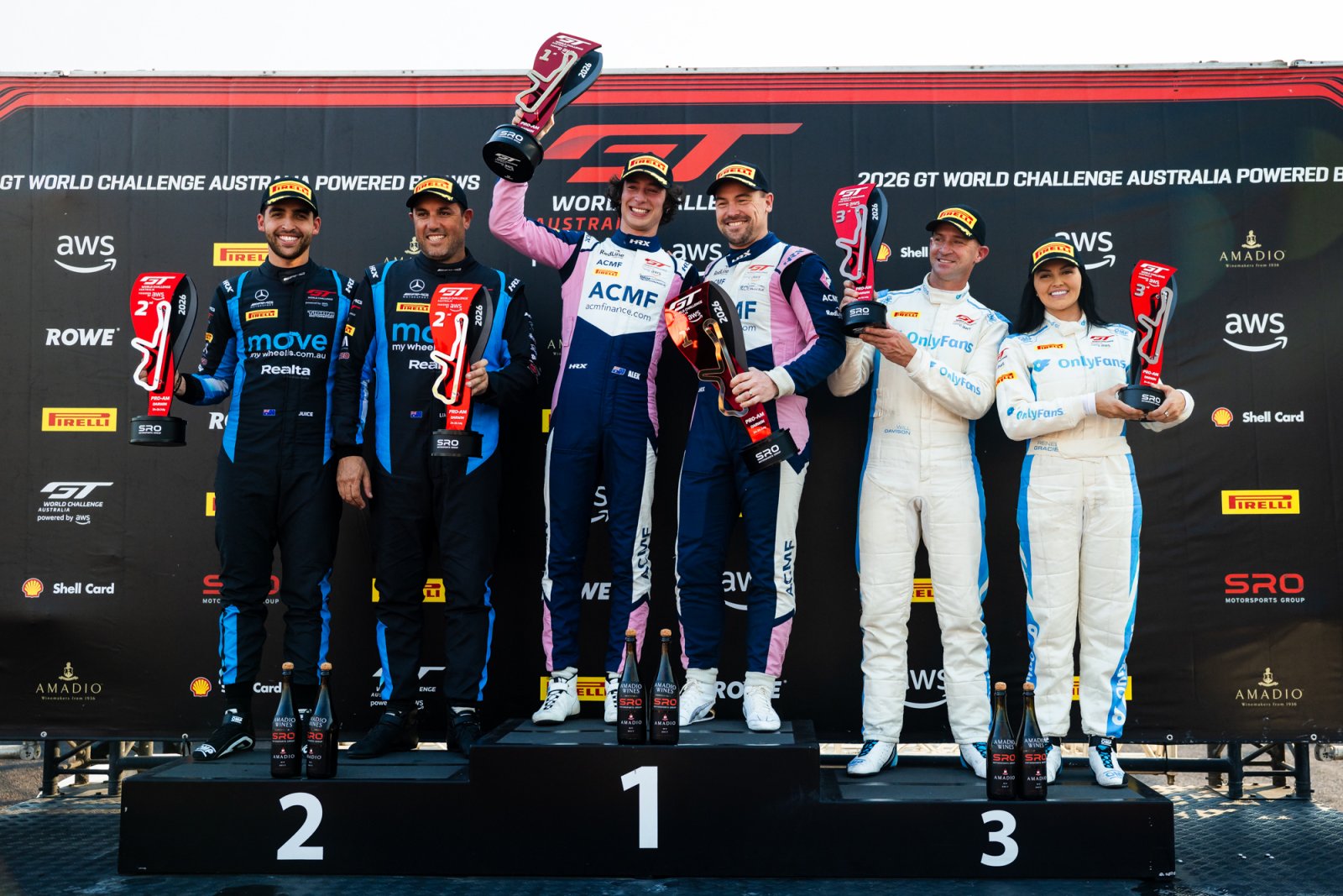 Darwin turns up the heat in&nbsp;enthralling GT World Challenge Australia opener
