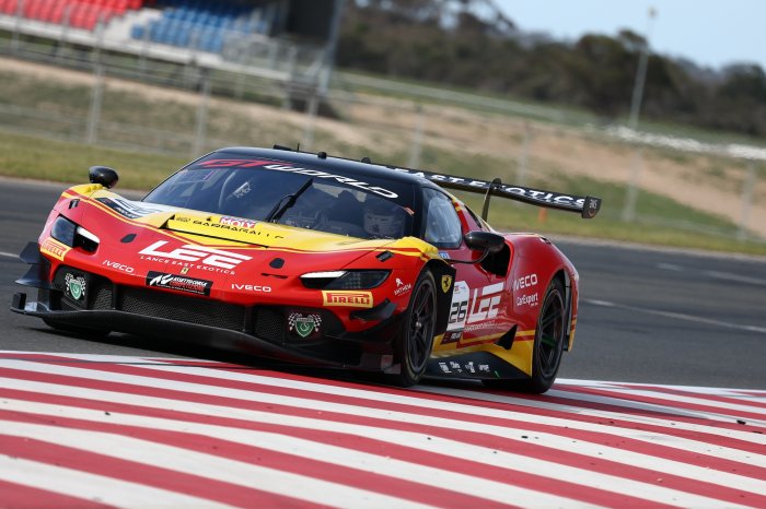 Jaxon Evans and Elliott Schutte go fastest in GT Festival The Bend Practice 2 