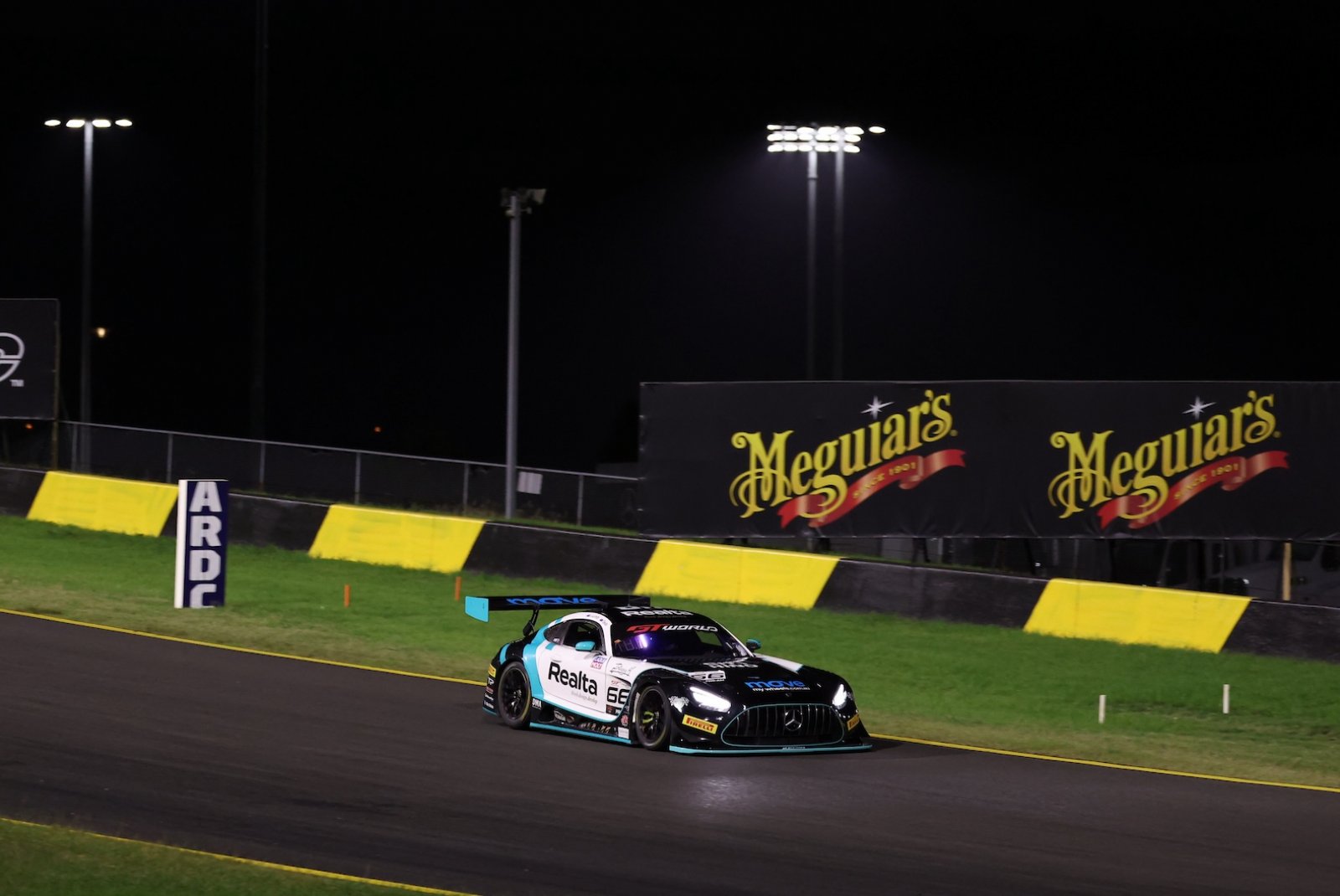 Ojeda and Lucchitti finish Friday with day's fastest time